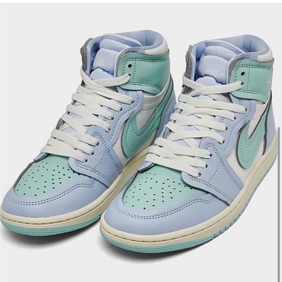 Air Jordan 1 - Picture 2 of 3